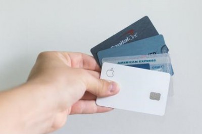 自己信用卡的钱能打到自己的储蓄卡里吗？