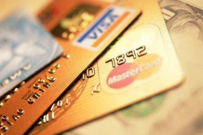 手机信用卡怎么刷出来钱？这两款刷卡app可以帮你-第1张图片
