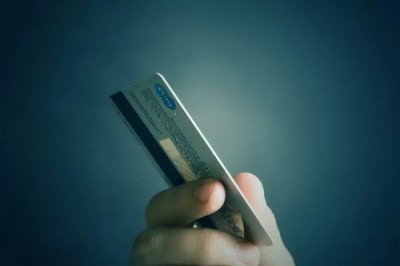 如何刷信用卡取现？最新流行的刷卡软件取现最适合